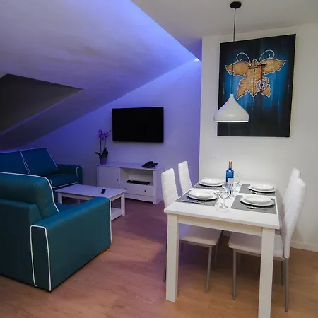 Rodeos Luxury Lägenhet *