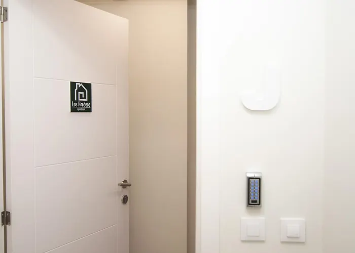 Rodeos Luxury Apartamento