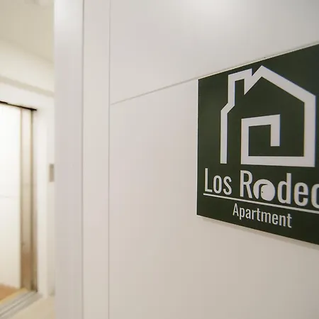 Appartamento Rodeos Luxury