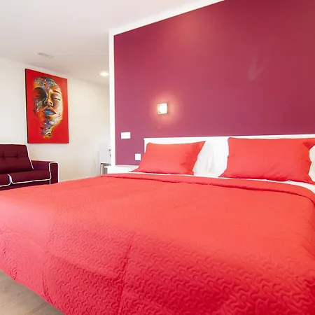 Rodeos Luxury Apartment