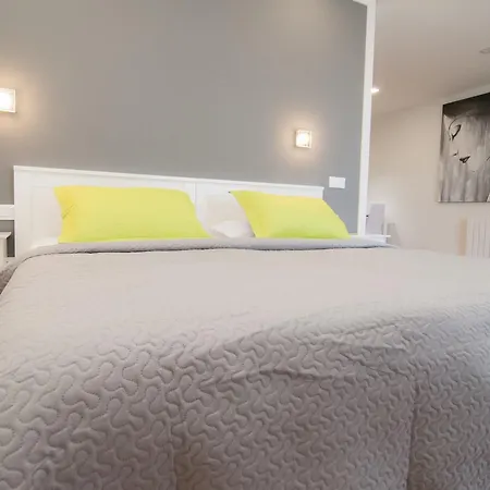 Rodeos Luxury Apartment *